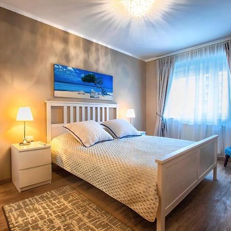 Apartament Heavenly Heaven Brasov Apartment Екстериор снимка